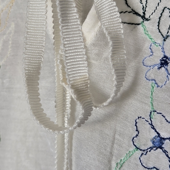 Love Sam Balloon Sleeve Floral Embroidered Cream Boho Cotton Silk Top Size XS - Picture 12 of 12